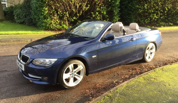 2010 BMW 3 Series  2.0 320i SE 2door Convertible in Deep Sea Blue with Oyster Leather Sports Seats