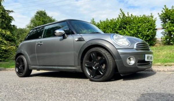 2009 Mini Cooper Graphite with Service History