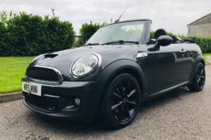2013 Mini Cooper S Convertible in Eclipse Grey with Chili Pack