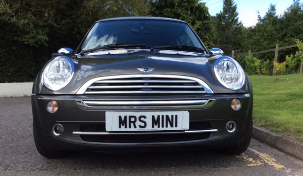 Sarah has chosen this 2006 MINI Cooper Park Lane Needs An Adventurous Owner as she’s only done 28K Miles & needs to get out more