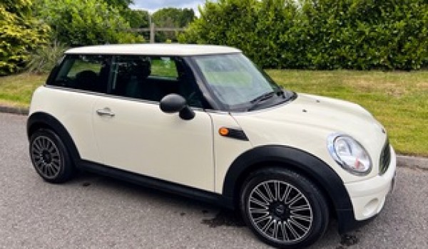 Awaiting Deposit from Sarah for this 2009 MINI One 1.4 In Pepper White & Low Miles 54K