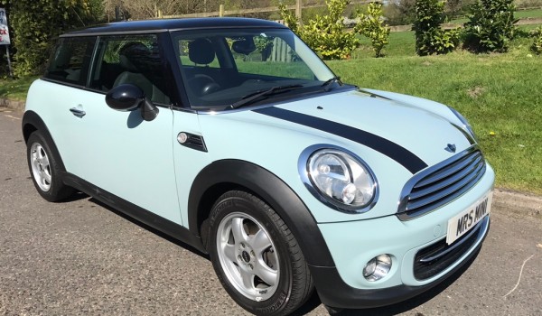 Mark & Karen have chosen this 2011 MINI Cooper 1.6 Ice Blue Pepper Pack With Heated Seats & Bluetooth