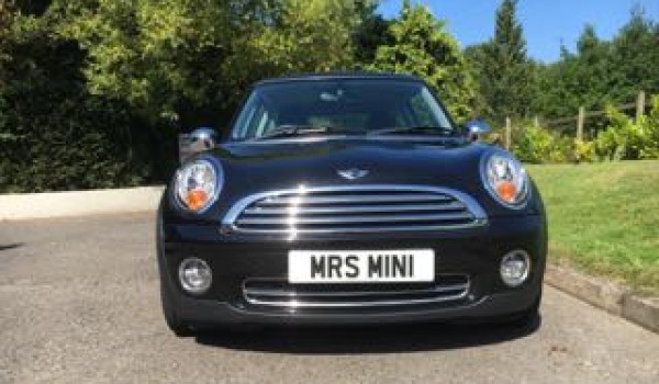 2010 MINI Cooper AUTOMATIC in Midnight Black