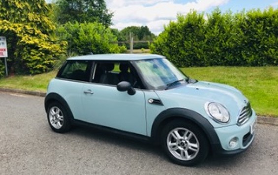 2013 MINI One in Ice Blue with 32K miles