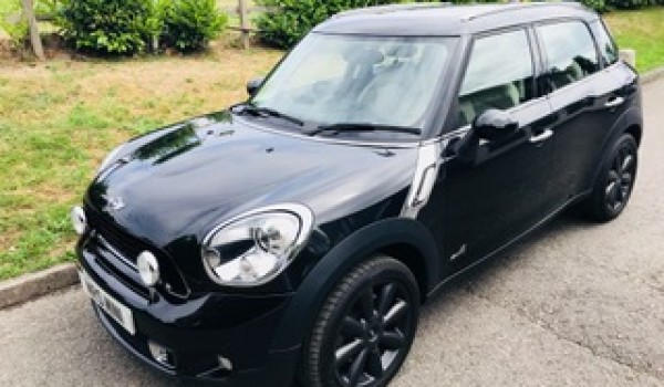 2011 MINI Cooper S All 4 Countryman In Black with Cream Leather