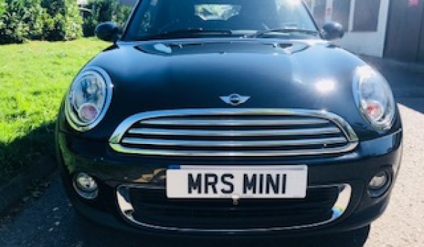 2014 / 64 LIMITED EDITION MINI ONE HIGHGATE CONVERTIBLE BLACK with Full Leather Heated Seats & So Much More – Serviced by MINI