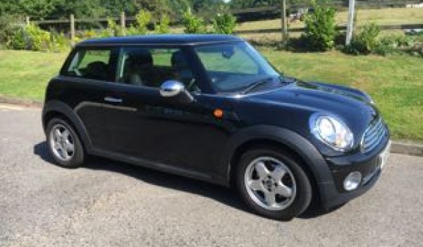 2010 MINI Cooper AUTOMATIC in Midnight Black