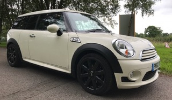 Layla & Nathan chose this 2010 / 60 MINI Cooper Clubman In Pepper White with Aerodynamic Body Kit & Lots of Extras including Chili Pack