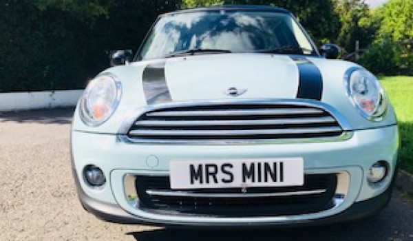 Victoria chose this 2011 MINI Cooper In Ice Blue with Chili Pack & Full Service History