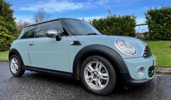 SOLD – sorry too late, this MINI has been chosen by Jess….2012 / 62 MINI One In Ice Blue with Pepper Pack & History