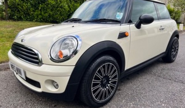 Awaiting Deposit from Sarah for this 2009 MINI One 1.4 In Pepper White & Low Miles 54K