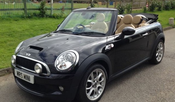 David picked this 2009 / 59 MINI Cooper S Chili & Visibility Packs in Black with Full Tuscan Leather Heated Seats & More