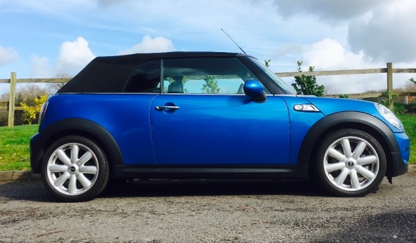 Paul has chosen this 2009 MINI Convertible Cooper S Laser Blue Metallic With Full MINI Service History