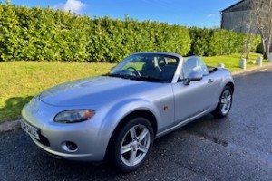 2007 / 57 plate Mazda MX5 in Silver with comprehensive history