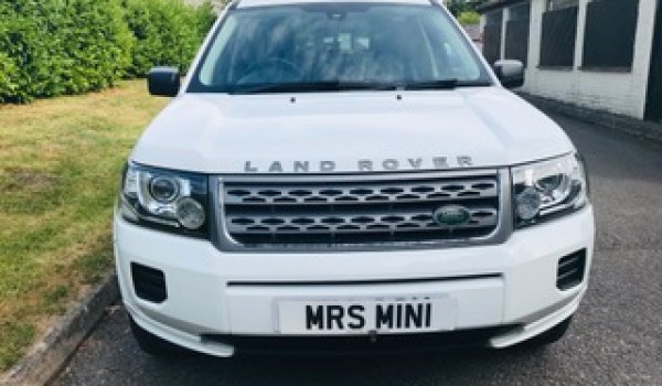 Too late – Amy and Liam have chosen this 2013 Land Rover Freelander 2 TD4 GS with Full History  Leather & in Amazing Condition for a Work Horse type vehicle