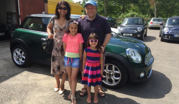 Jonathan & his lovely wife have chosen this 2011 MINI COOPER AUTOMATIC – with High Spec – Called George