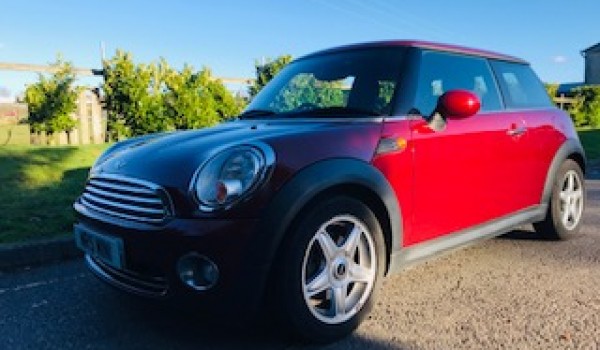 2007 MINI COOPER AUTOMATIC in Nightfire Red with Low MILES & Sat Nav Plus Pepper Pack