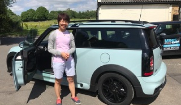 Gloria has chosen this 2012 MINI Cooper Clubman Automatic 1.6 Ice Blue With A John Cooper Works Bodykit