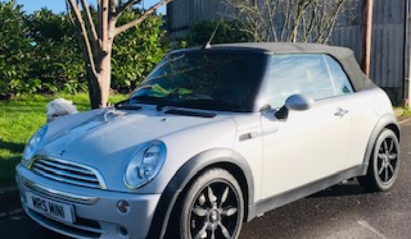 2008 Limited Edition MINI Cooper Convertible SIDEWALK in White Silver (Rare Colour) Full Service History & STUNNING