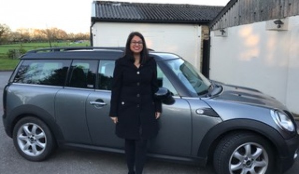 Sapna has chosen this 2010 MINI Clubman 1.6 Cooper Graphite Automatic with Low Miles & in Fantastic Condition