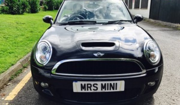Off to Scotland for Richard & his 2009 MINI Cooper S Convertible in Midnight Black with Huge Spec – Chili Pack, Multifunction Steering Wheel with Cruise & Fabulous 17 Bullet Alloys