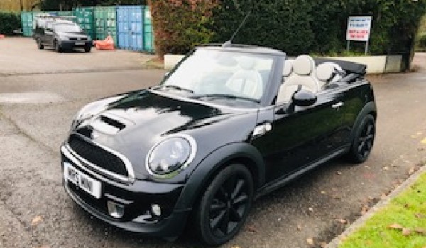 What a lovely Christmas Present this MINI will make!    Off to Cornwall for her….2013 Mini Cooper S Convertible in Black with White Full Leather Interior