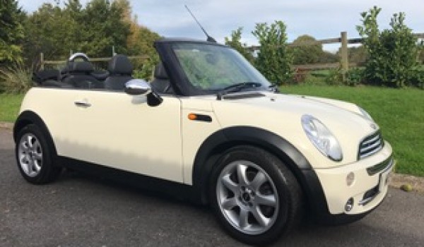 2007 MINI COOPER CONVERTIBLE in Pepper White with Chili Pack & More