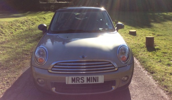 This MINI Is going to be Emily’s first Car – Fingers crossed for your test Emily….2010/60 MINI One In Sparkling Silver with Pepper Pack & more